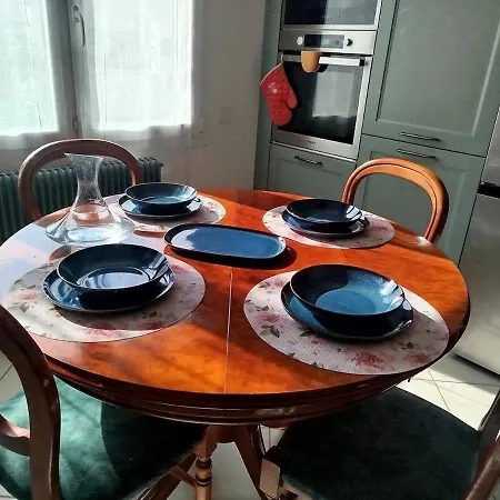 Maison Le Cerisier Lägenhet *